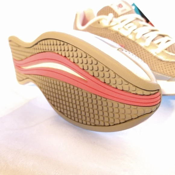 New Balance Rock & Tone Special Edition Sneaker💕 - Picture 12 of 16